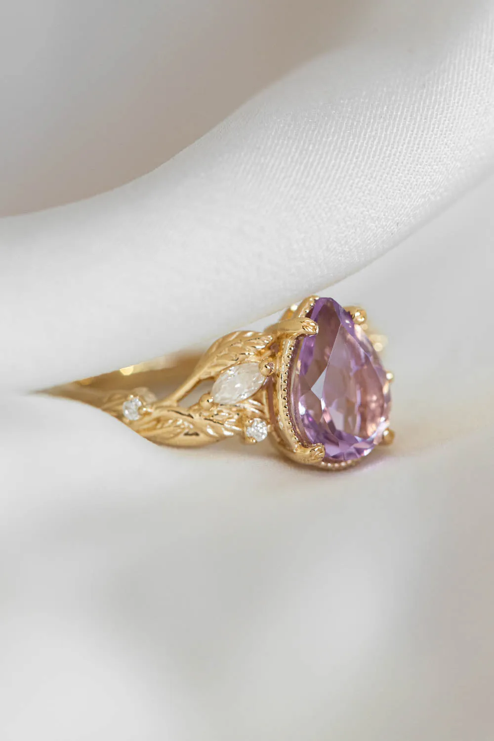 3 instalments payment plan | Amethyst leaf engagement ring set, big purple gemstone bridal ring set / Patricia