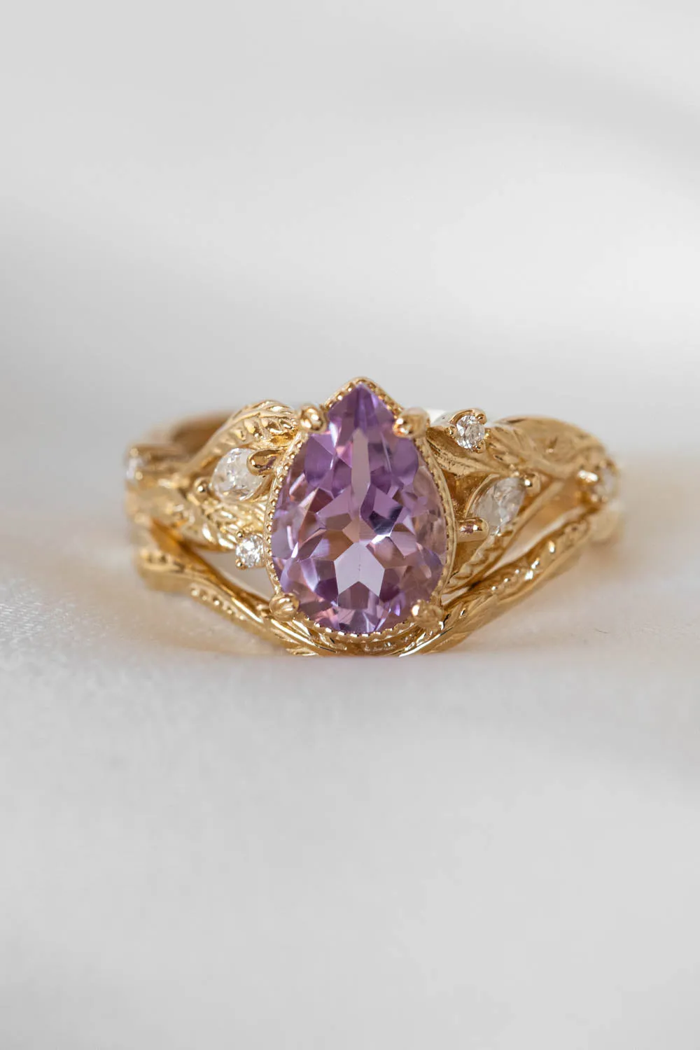 3 instalments payment plan | Amethyst leaf engagement ring set, big purple gemstone bridal ring set / Patricia