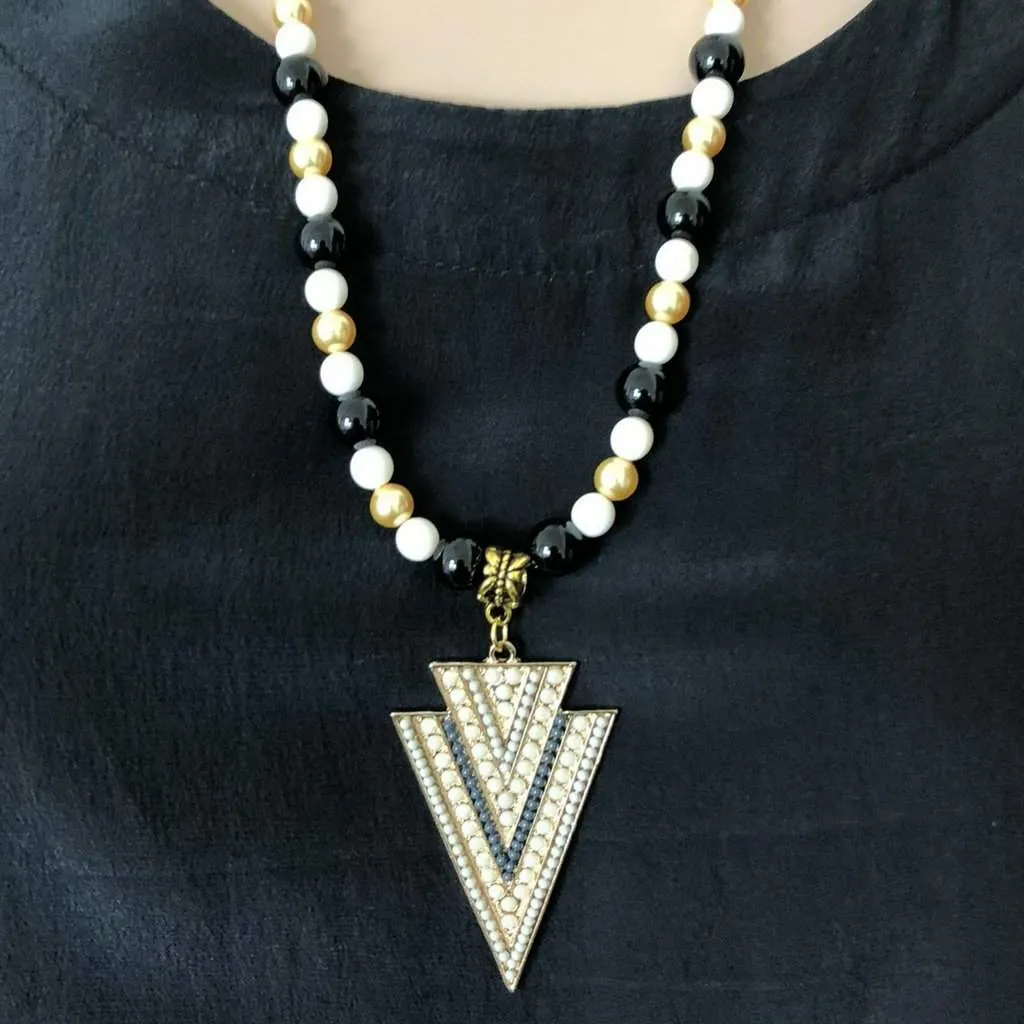 Beige Arrowhead Pendant Beaded Long Necklace