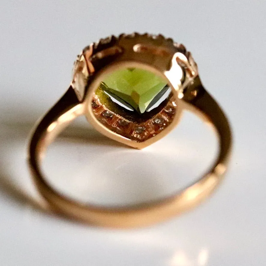 Casanova 14k Gold, Peridot and Diamond Ring