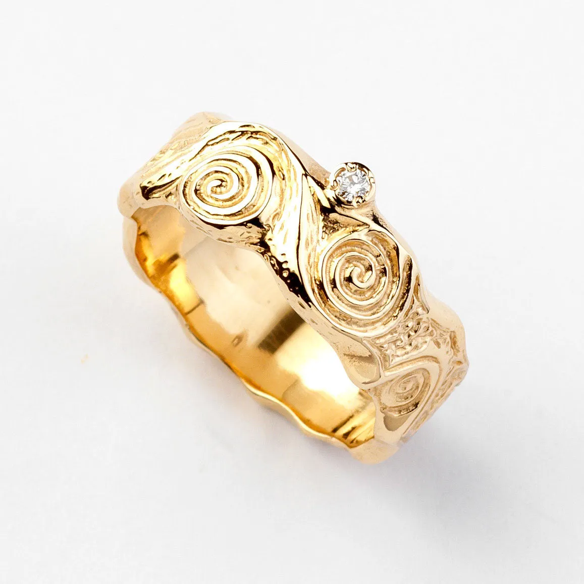 Dovinia Yellow Gold Ring with Diamond - Wide