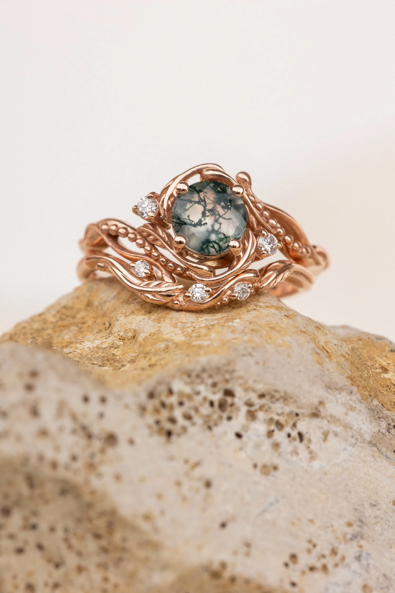 Gold bridal ring set with natural round moss agate and accent diamonds / Undina