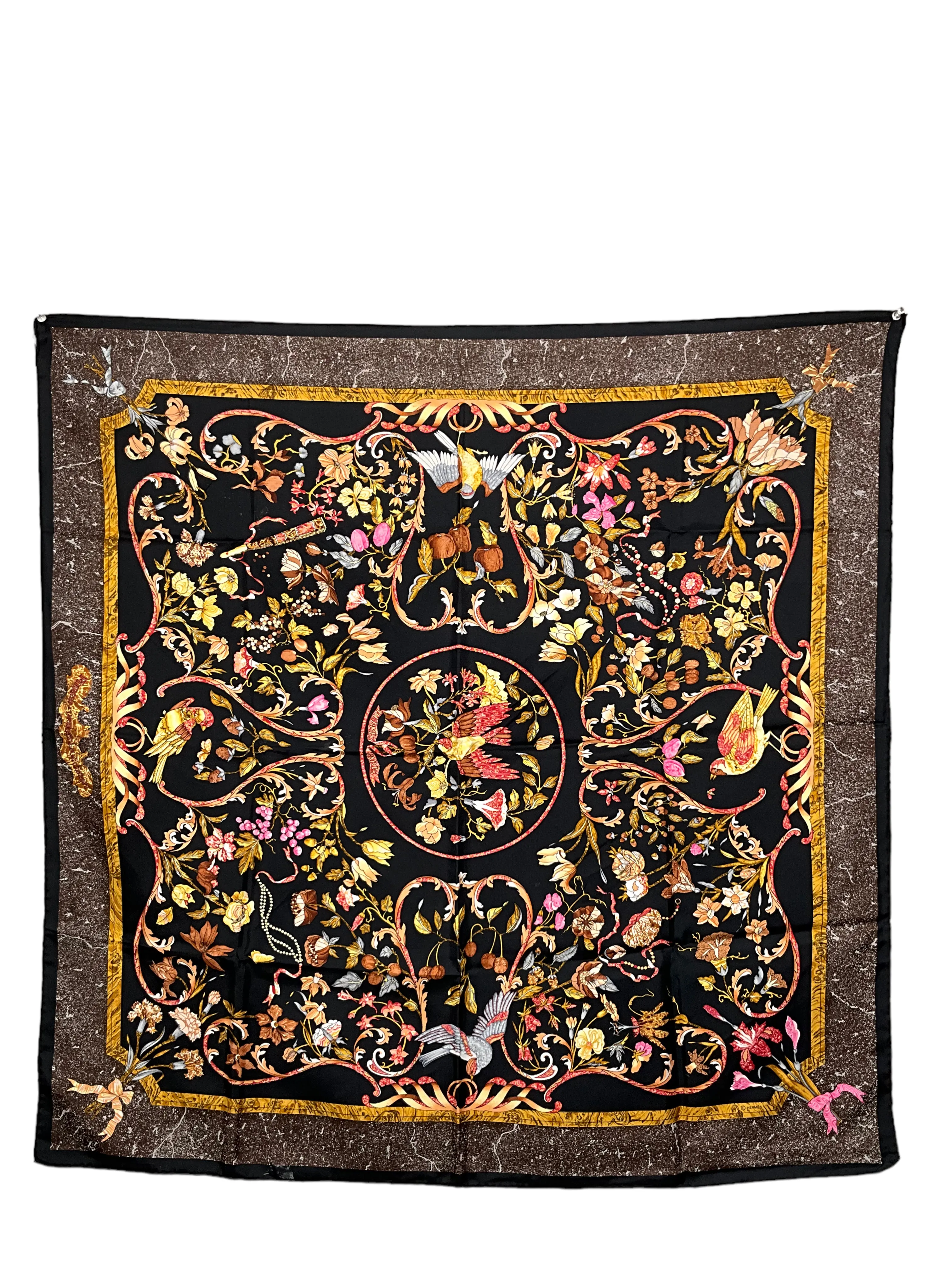 HERMES Pierres d'Orient et d'Occident Silk Scarf 90