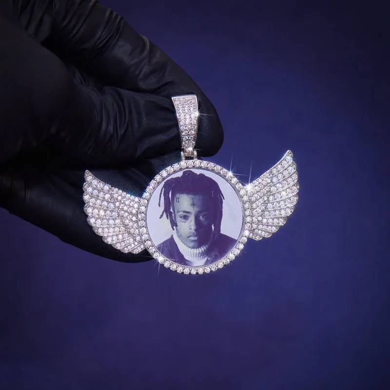 ICEZEUS Custom Photo Pendant with Wings