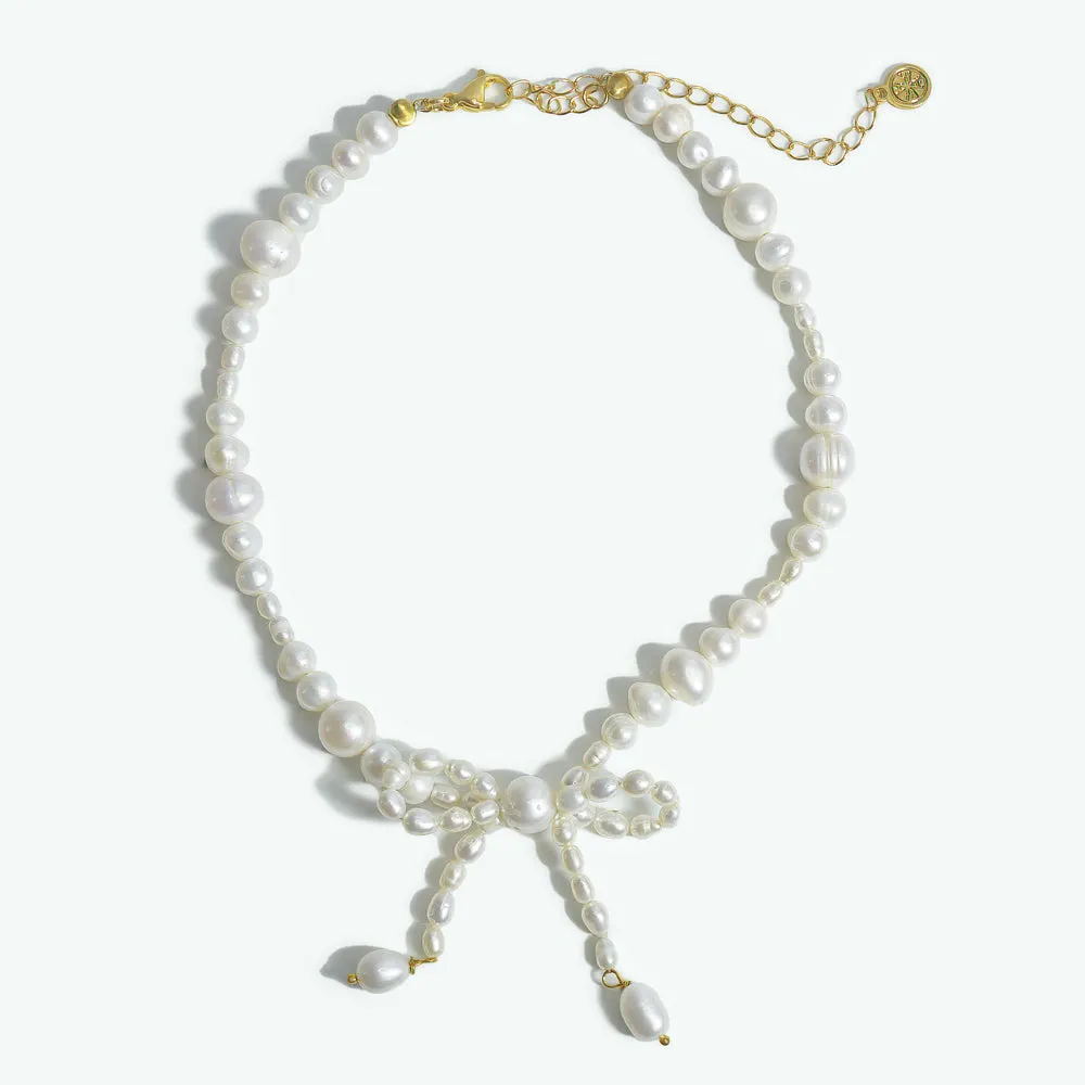 Little Bow Pearl Choker