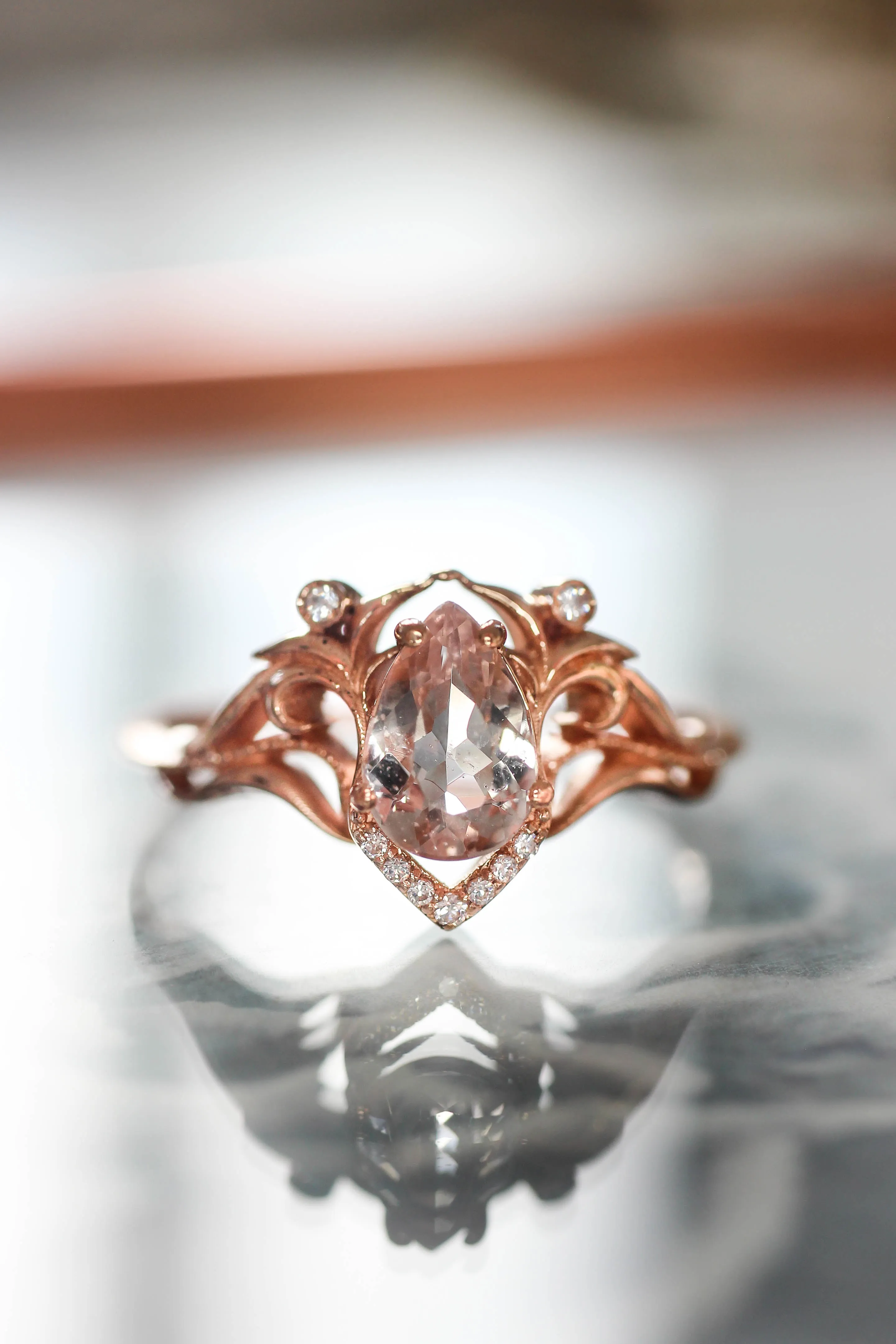 Morganite and diamonds engagement ring / Lida small