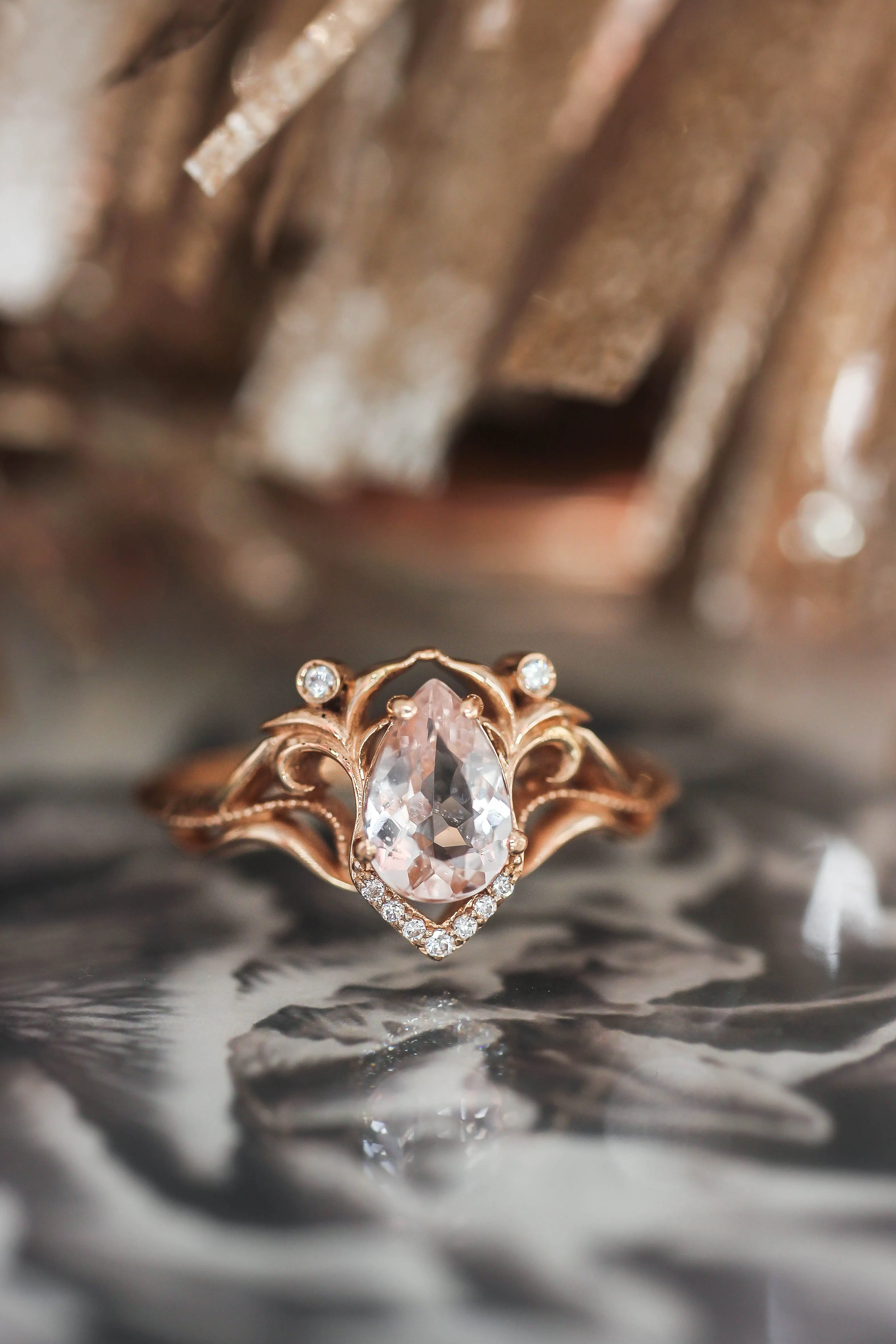 Morganite and diamonds engagement ring / Lida small