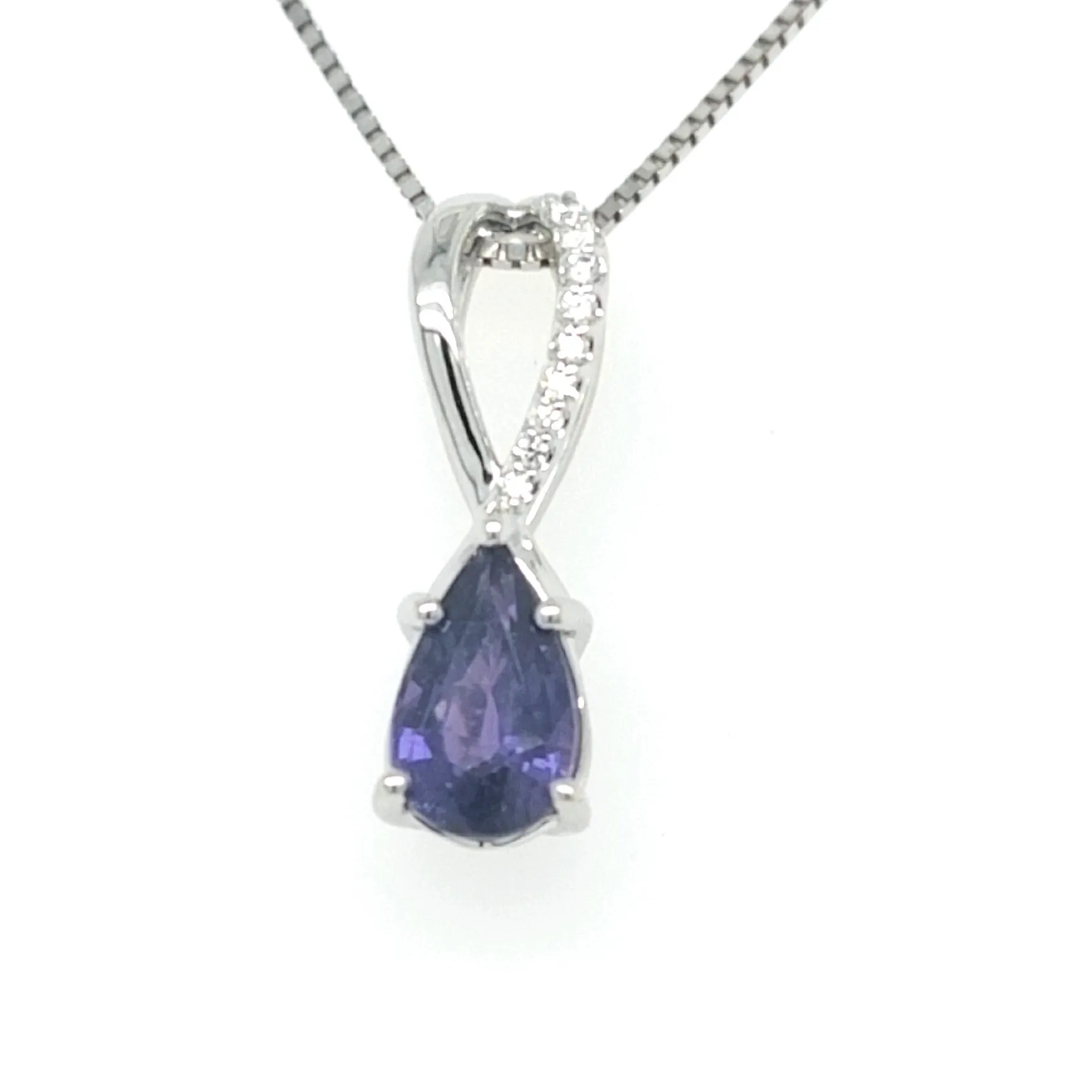 Purple Sapphire and Diamnond Pendant