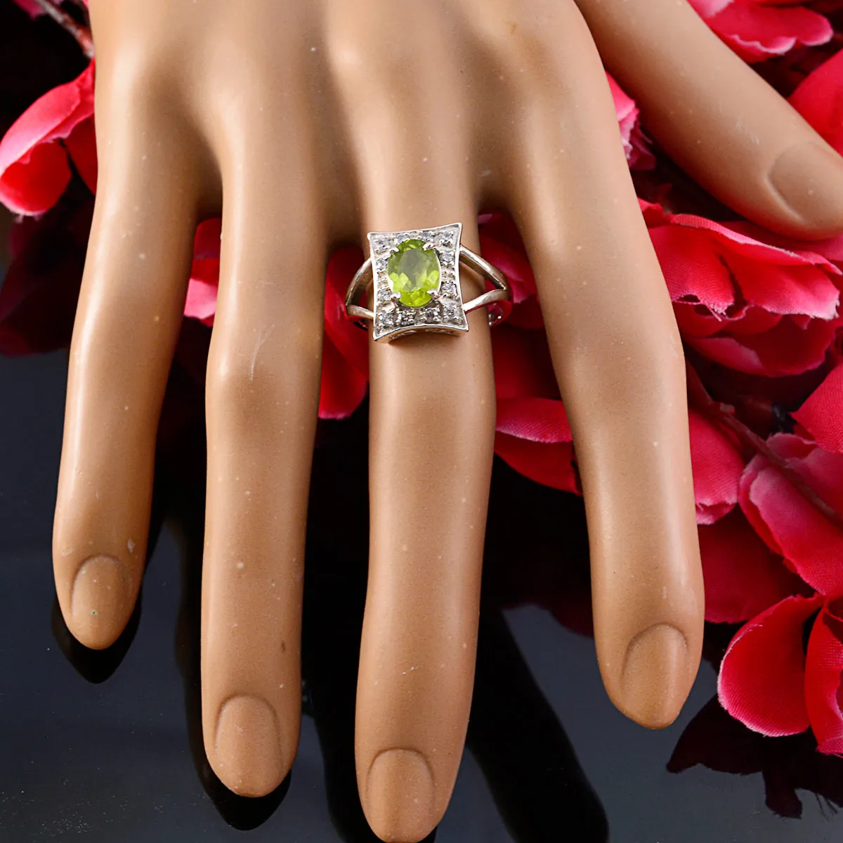 Riyo Comely Gemstone Peridot 925 Silver Rings Forever Brilliant